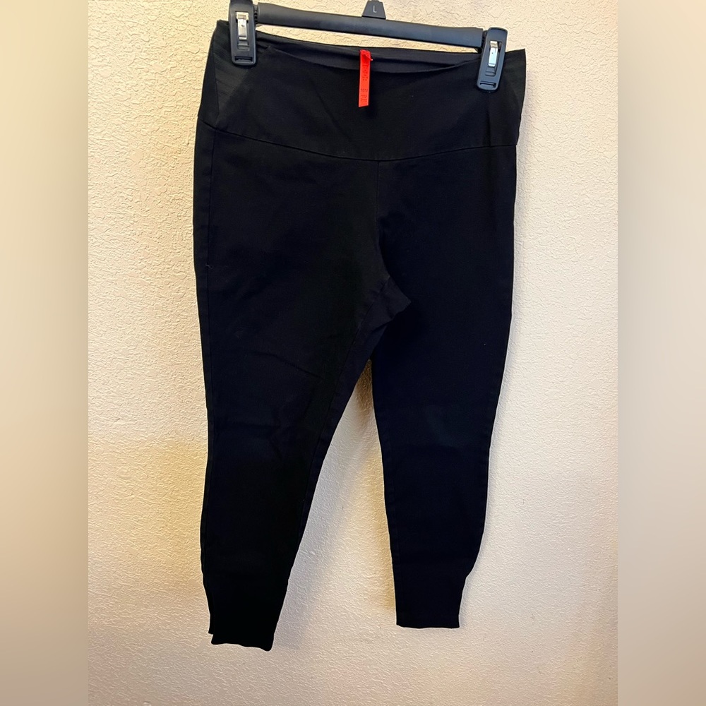 Spanx pullover capri skinny pants black